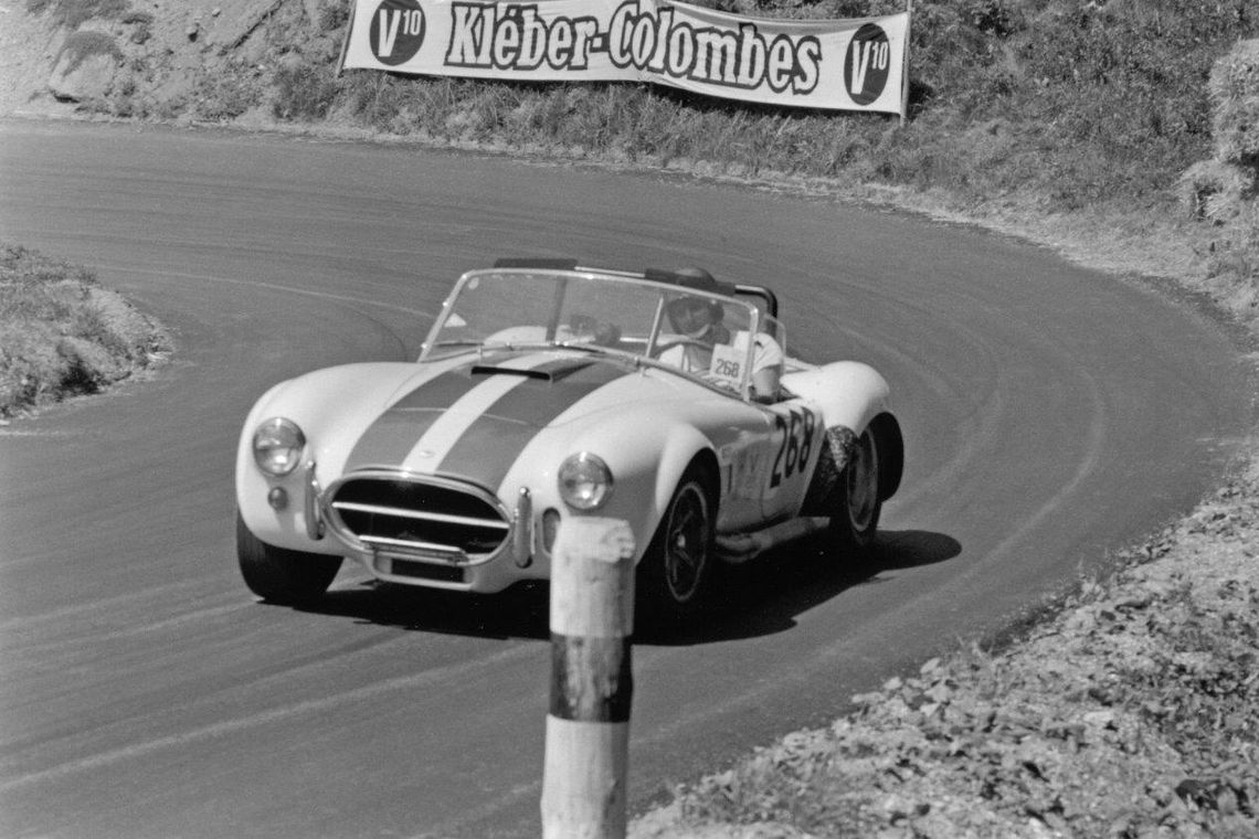 1966 AC 427 Cobra Shelby