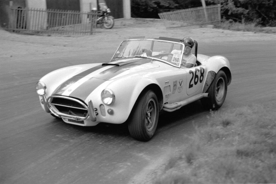 1966 AC 427 Cobra Shelby