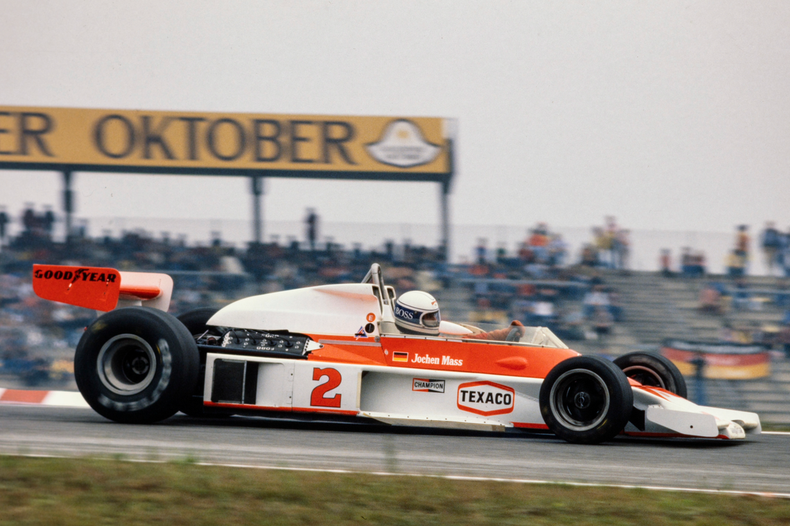 1976 McLaren M26