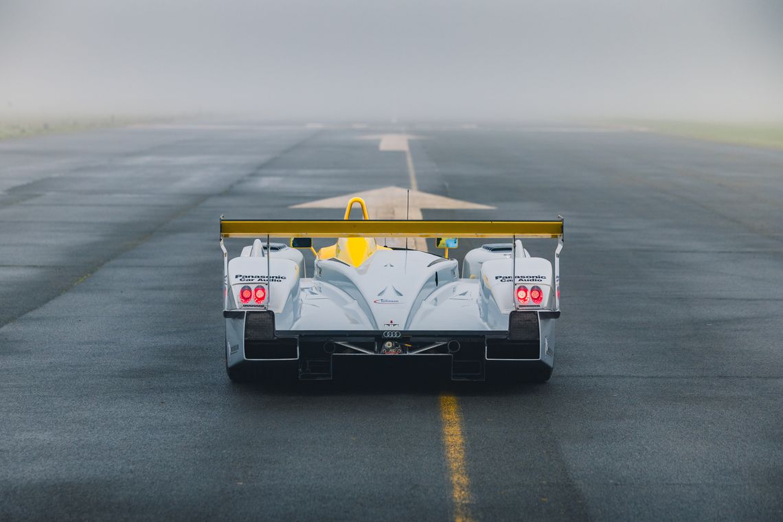 2001 Audi R8 LMP