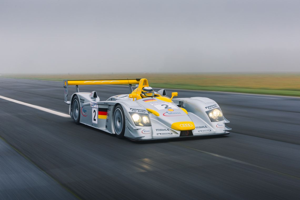 2001 Audi R8 LMP